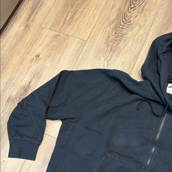 Nike Black Zip Up Hoodie - Picture 5 of 5